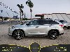 Pre-Owned 2017 Toyota Highlander SE
